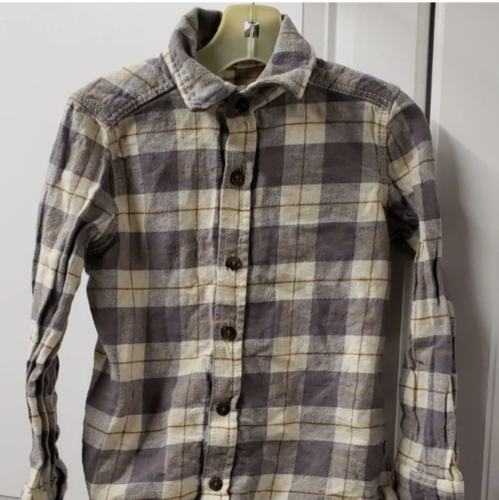 Tommy Bahama Boys Button Up Shirt Size: Small 5-6 Long Sleeve